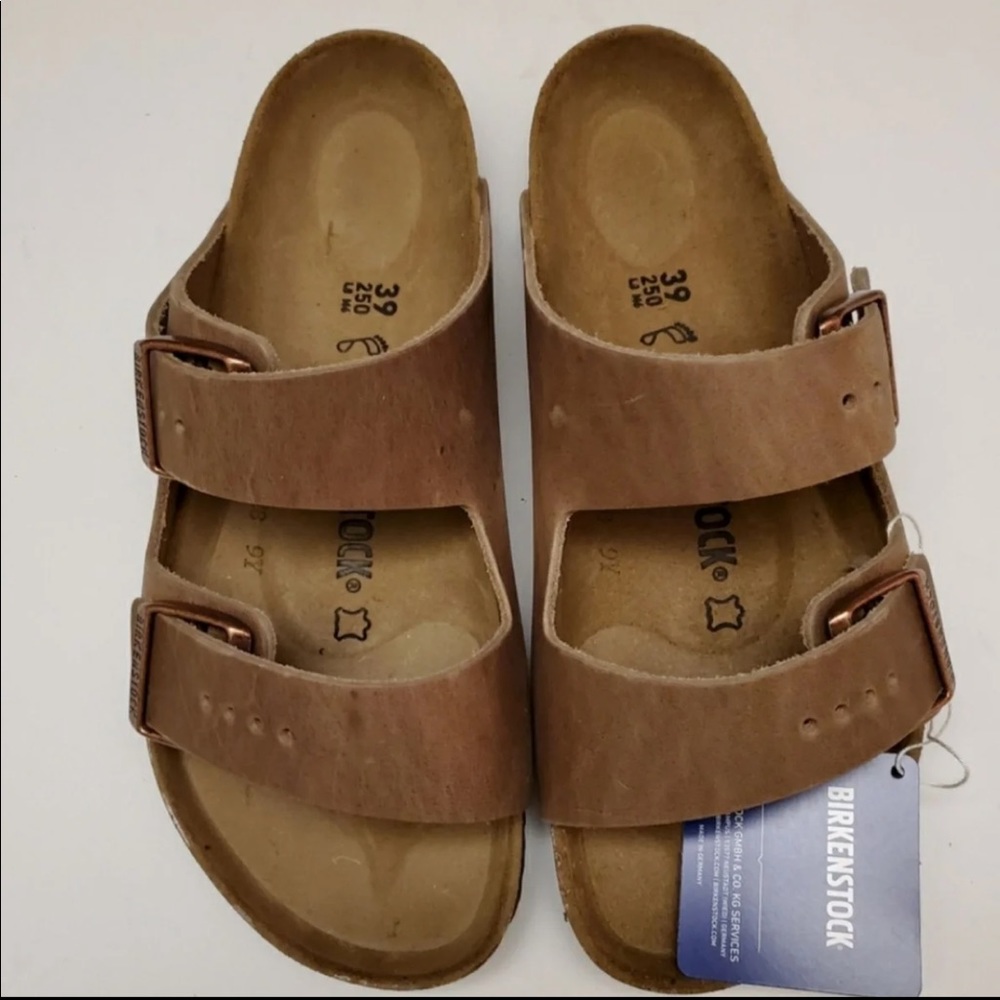 Tobacco color Birkenstock’s size 39